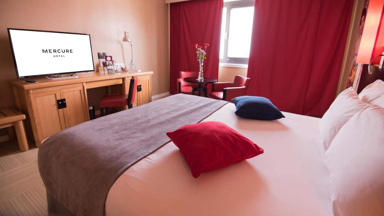 Hotel Mercure Alger Aeroport Maison Blanche Экстерьер фото A room at Mercure Paris 15e